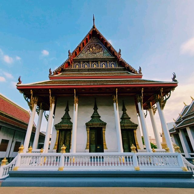 泰國曼谷皇家古跡寺廟景點:Wat Buppharam Worawihan，適合拍照📸打卡休息冥想