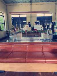 คาเฟ่ดึกเก่า :Apollo Cafe