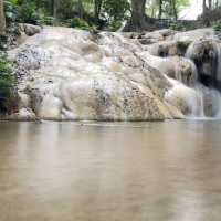 น้ำตกเพียงดิน