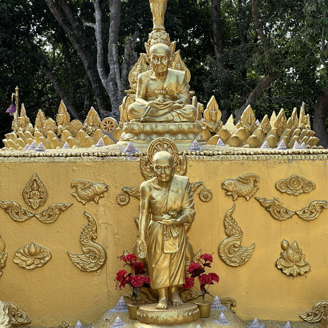รีวิววัดป่ายาง – วัดเก่าแก่ท่ามกลางธรรมชาติ 🌳🙏