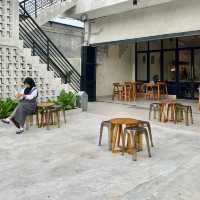 ZULIAN CAFE