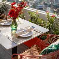 พิกัด Rooftop bar phuket รับ Valentines 🩷