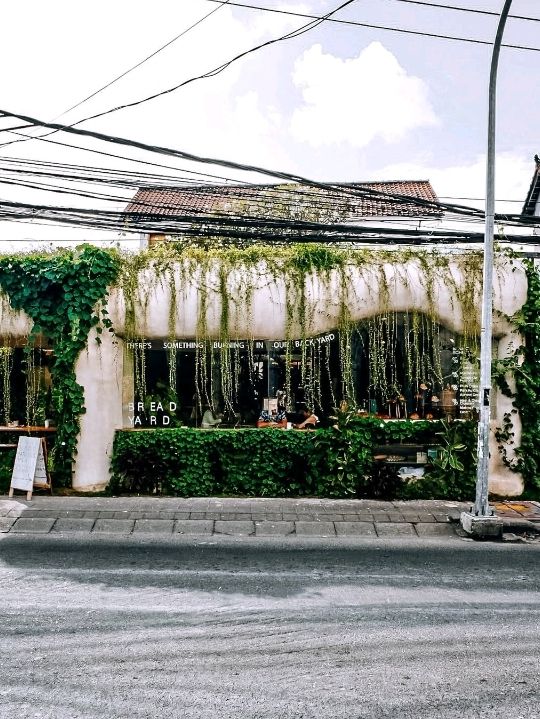BREAD YARD
