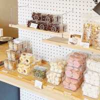 Bocomo Cake shop