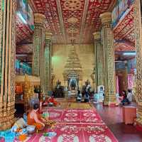 Sacred Walk: A Spiritual Journey at Wat Si Muang 🌟🙏
