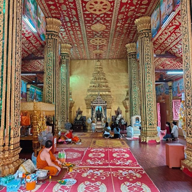 Sacred Walk: A Spiritual Journey at Wat Si Muang 🌟🙏