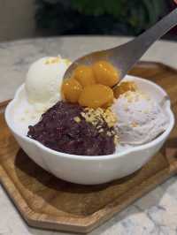 Artisanal Creations at Yuen Yeung Dessert Cafe: Fresh, Handmade, Authentic