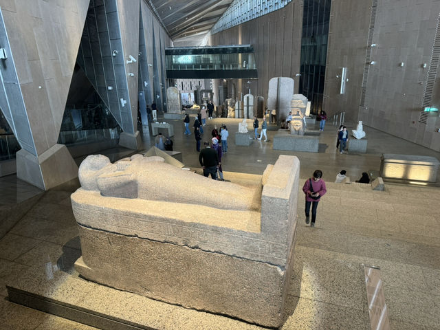 《開羅 · 大埃及博物館》