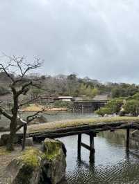 《玄宮園：彥根城附近的和式園林》