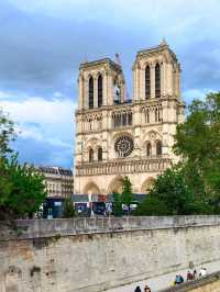 Seine River Banks: Two Distinct Worlds