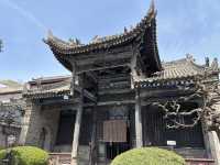 西安回街の裏通りにある静かな寺院を訪ねましょう