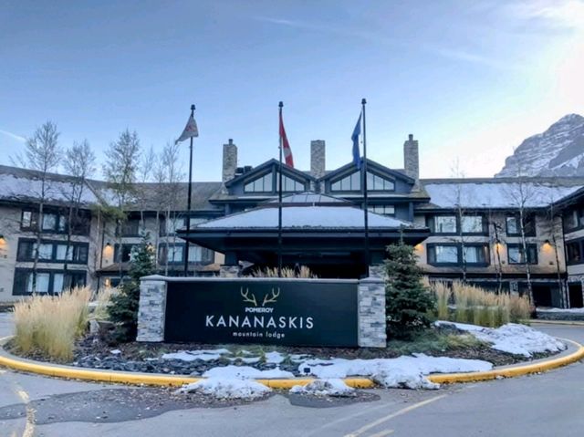 加拿大落磯山脈裡的森林度假村 Kananaskis Mountain Lodge, Autograph Collection
