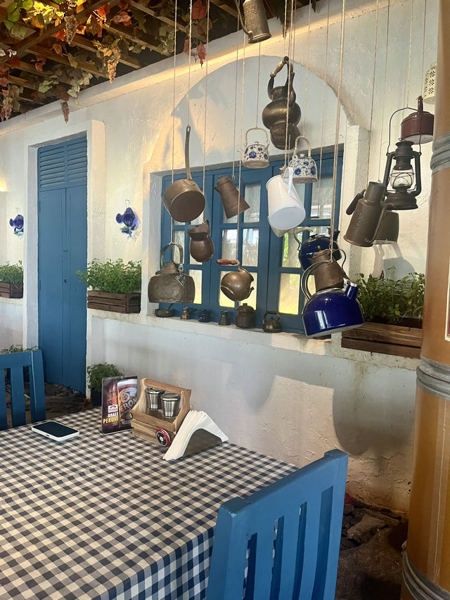 【Bangkok】ギリシャ料理ならここ！HELENA Greek kitchen