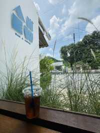 ANEW Bar & Coffee – คาเฟ่ฟีลดี มินิมอล