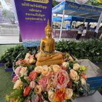 One Day Trip ไหว้พระเสริมบุญ กินของอร่อย