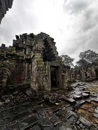 Prasat Preah Khan 12th century sword city in Asia 