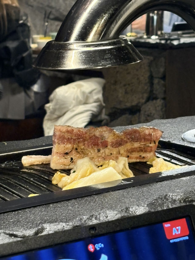【韓国・ソウル🇰🇷】今バズってる狎鴎亭ロデオの焼肉店😋