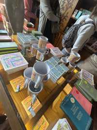 【ポルトガル ポルト】世界一美しい本屋 レロ書店