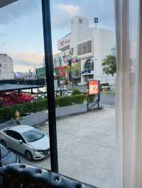 B2 พักสบาย ราคาหลักร้อย เดินทางง่าย ใจกลางหาดใหญ่