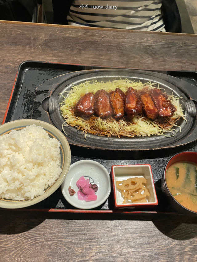 미식도시 나고야 3대명물, 미소카츠 아시나요! 🐷