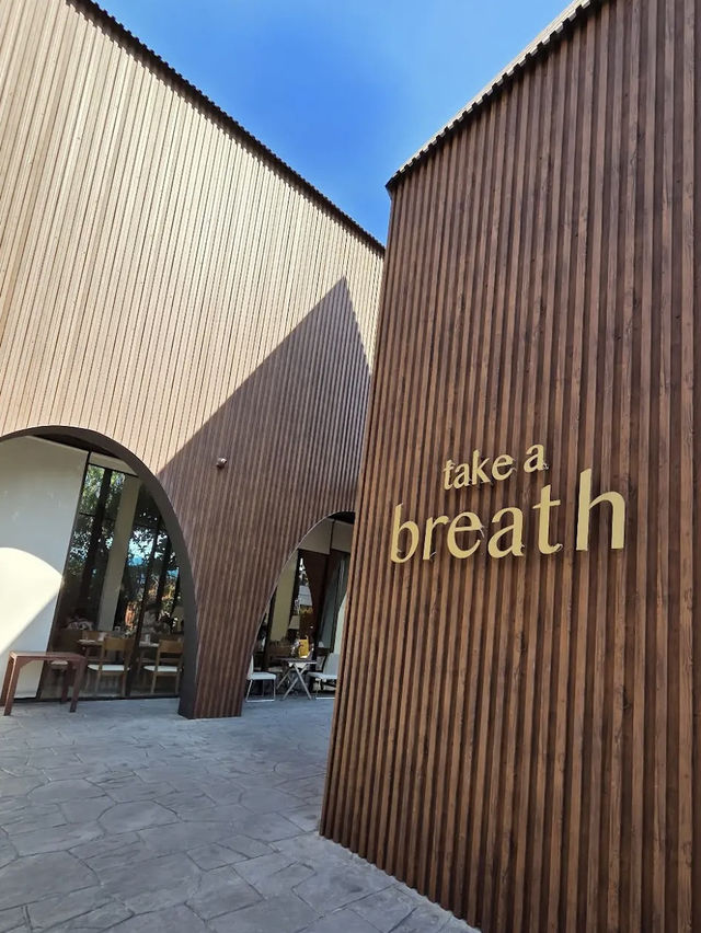 Take a Breath café & eatery คาเฟ่สวยกรุงเทพ