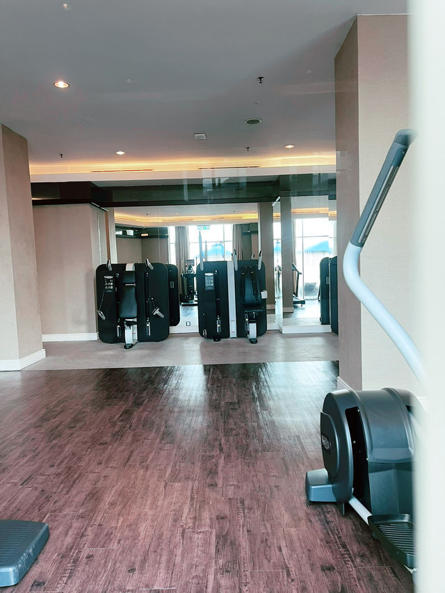 Serene Escapes at The Majestic Hotel: Pool, Gym & Rooftop Garden 