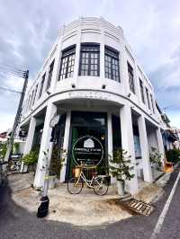 Songkla Station Café: Vintage Train Vibes Brewed Fresh