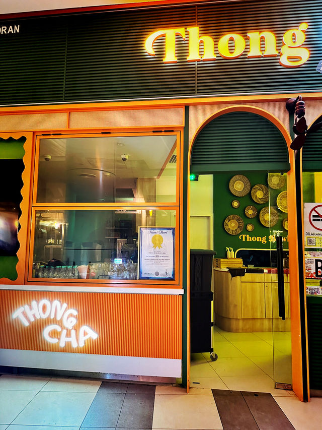 Taste of Thailand in Every Bite at Thong Bowl