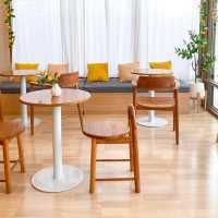 Be Butter Cafe (บีบัตเตอร์ คาเฟ่) - คาเฟ่โฮมเมด