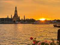 🌅 Temple, Sunset & Seaside in Thailand