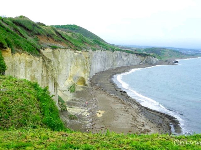 【北海道】日本版セブンシスターズ「シラフラ（滝瀬海岸）」