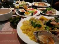 Buffet on your Birthday at Vikings