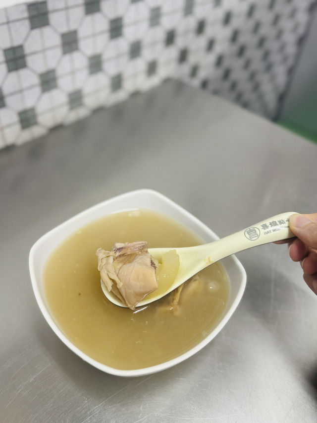 旺角懷舊風點心店👨🏻‍🍳✨ 一個人的浪漫！「牛肉檔」打卡位超盞鬼🐮📸  