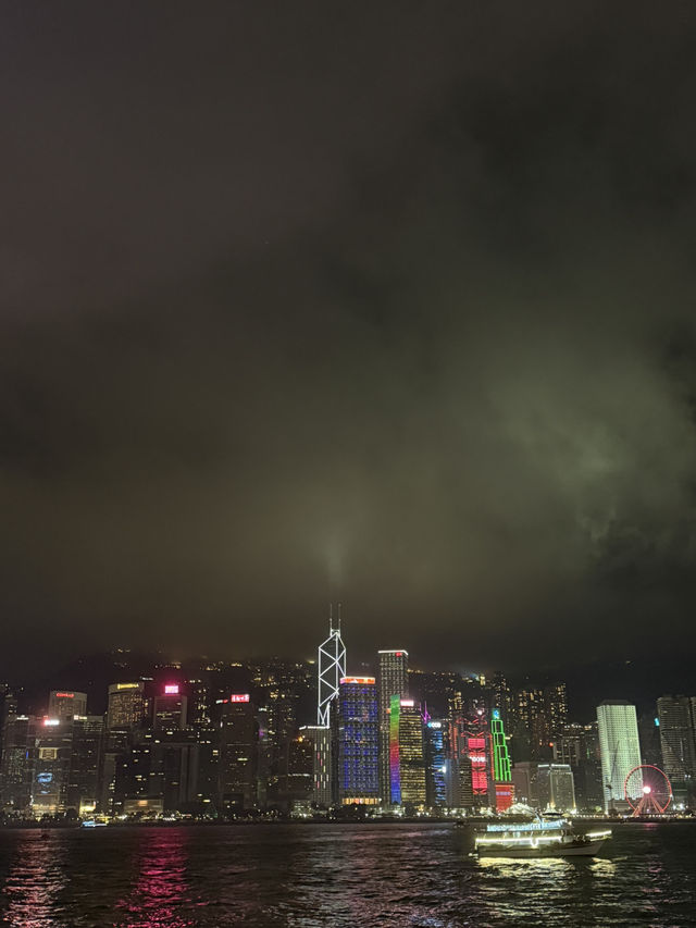 📸|香港の街並みをレトロに楽しむ！