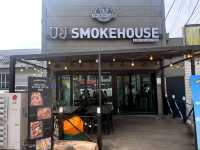 🇺🇸🔥 UJ Smokehouse: A Taste of the US of A 🎆🐖🐄🍖