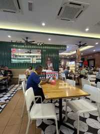 Hearty Comfort in Historic Melaka: A Tasty Stop at Din Fung Kee Kota Syahbandar