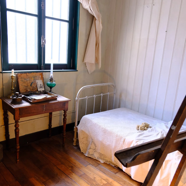 Paris | Montmartre Museum: A Sunny Dive into Artistic History! ☀️🎨