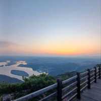 Samaksan Brings the Drama