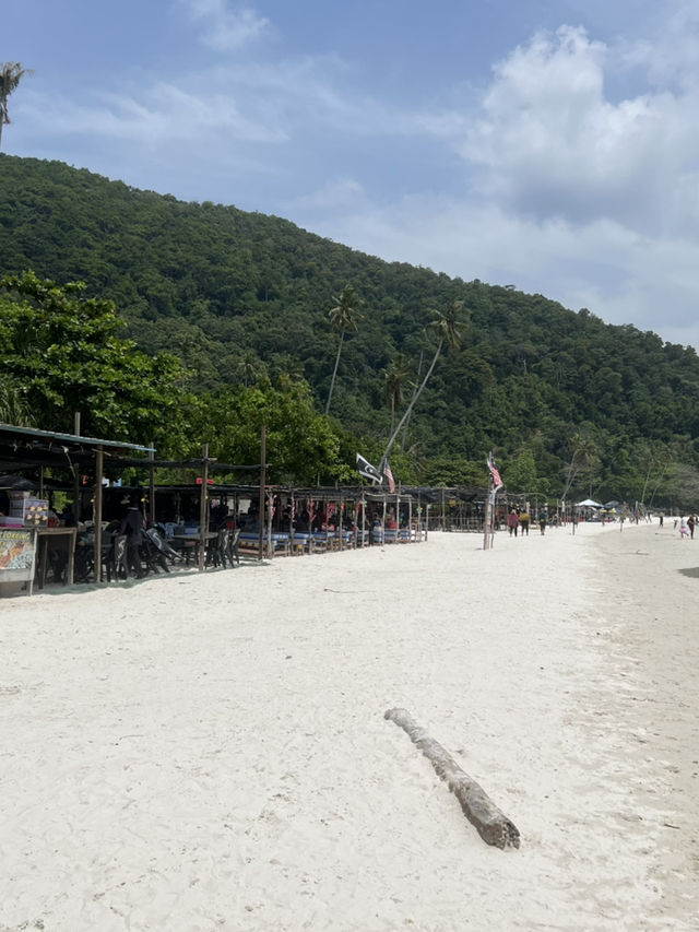 Redang island: Beautiful and magnificient island escape