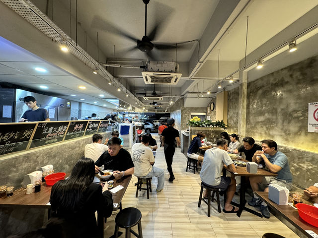 🔥 Char Siew Heaven at Midnight: Ming Kee SS2 Hits All the Right Notes 🍜