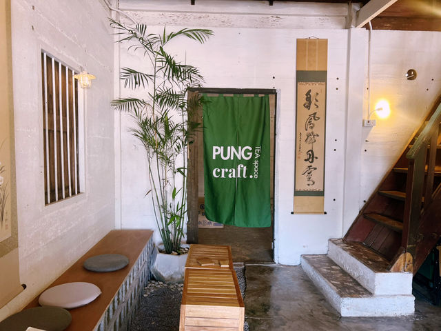 PUNG craft.TEA space Trang