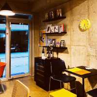 Easel coffee N bar