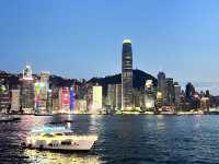 香港都市風情之旅：從金紫荊廣場到維多利亞港夜景