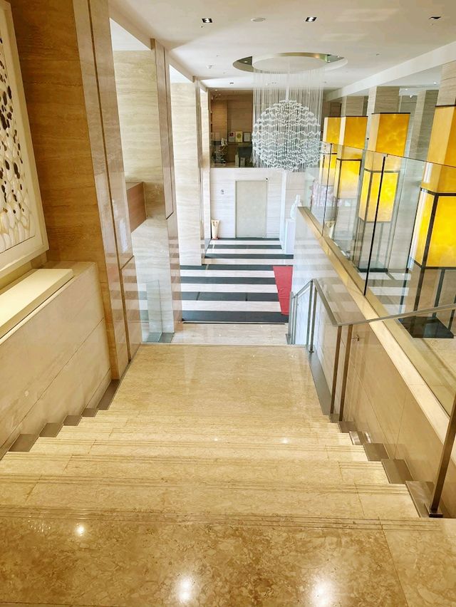 Gaia Hotel