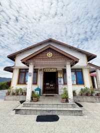 【ネパール・ポカラ 日本山妙法寺】平和と祈りの丘