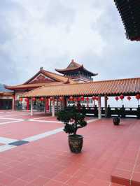 A Walk Through Divinity at Chin Swee Caves Temple