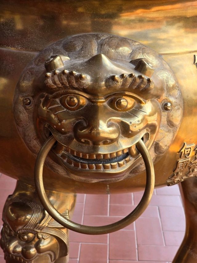 The Many Treasures of the Hall of Great Strength
