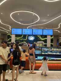 Highlands Coffee สาขาริมแม่น้ำฮาน ดานัง