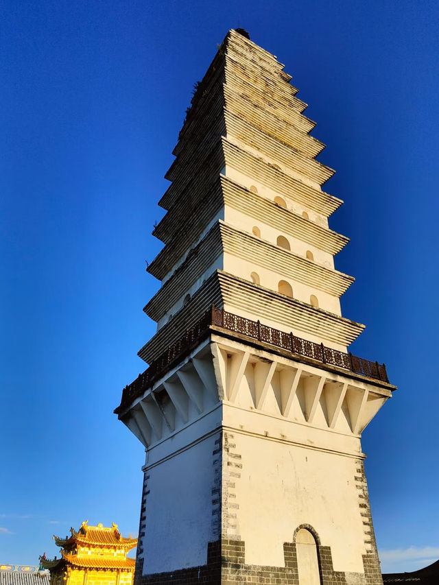 Dali｜Jizu Mountain & Jinding Temple ⛰️