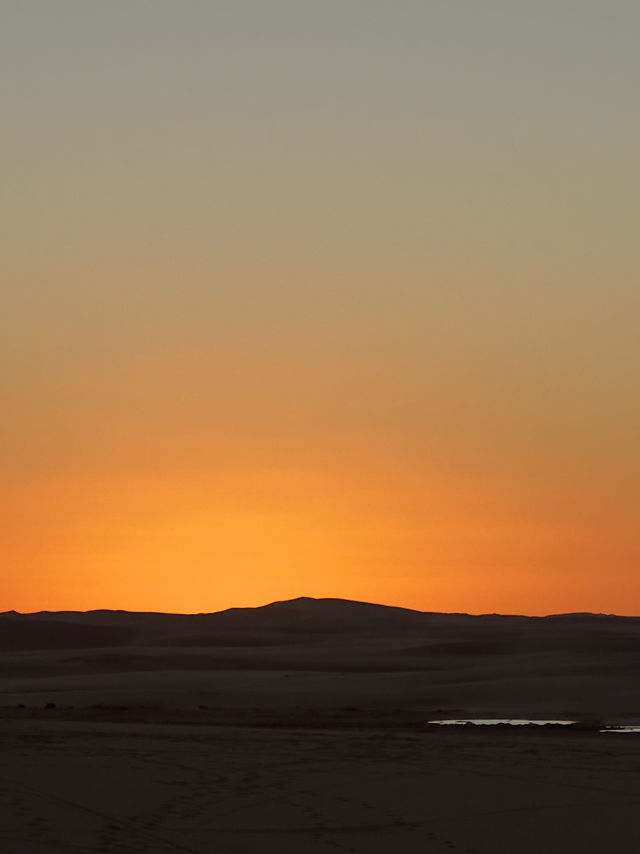 Sahara’s Holy Trinity: Fire, Gold And Stardust